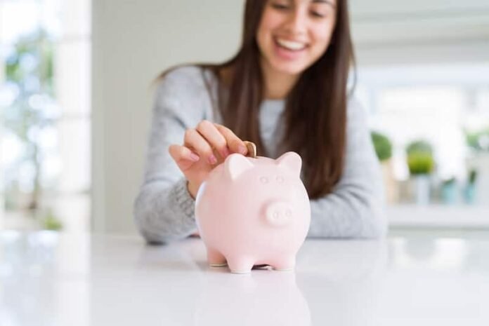 woman save money woman save money